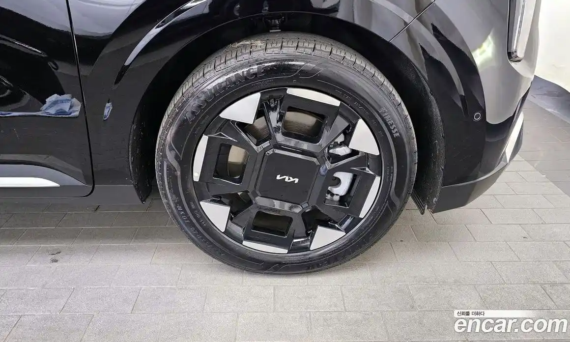 Kia Carnival 2024 2.2 автомат (гидро), фото 7