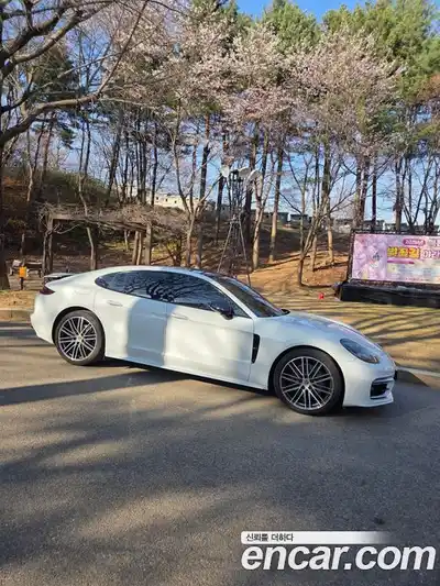 Porsche Panamera 2018 2.9 автомат (гидро), миниатюра 4