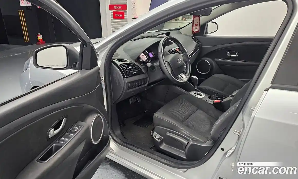 Renault SM3 2015 1.6 гидро, фото 10