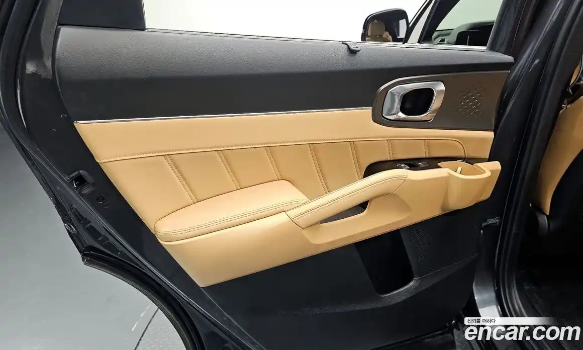 Kia Sorento 2023 1.6 гидро, фото 14