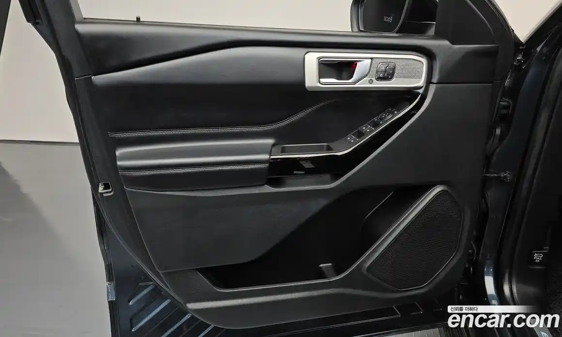 Ford Explorer 2022 3.0 автомат (гидро), фото 14