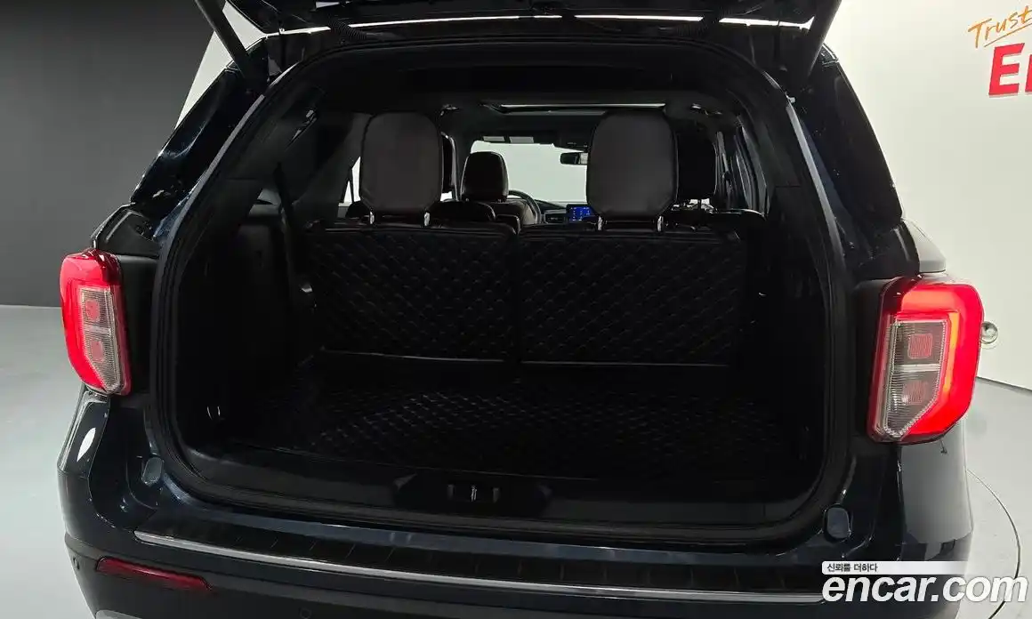 Ford Explorer 2022 3.0 автомат (гидро), фото 29