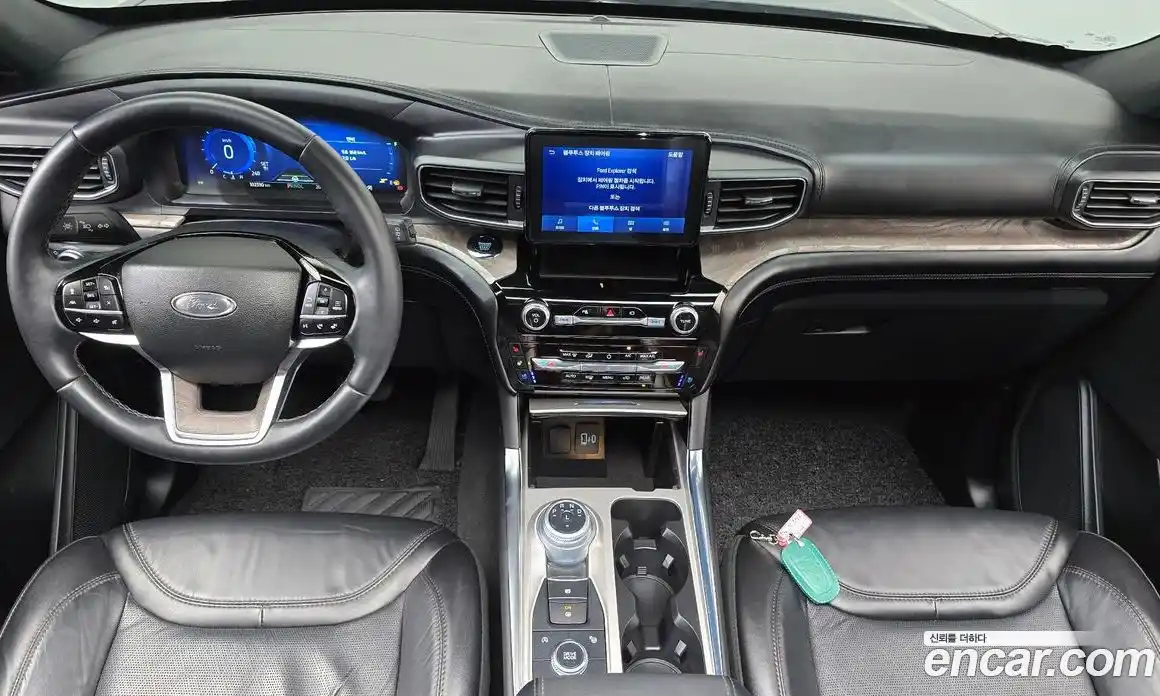 Ford Explorer 2022 3.0 автомат (гидро), фото 10
