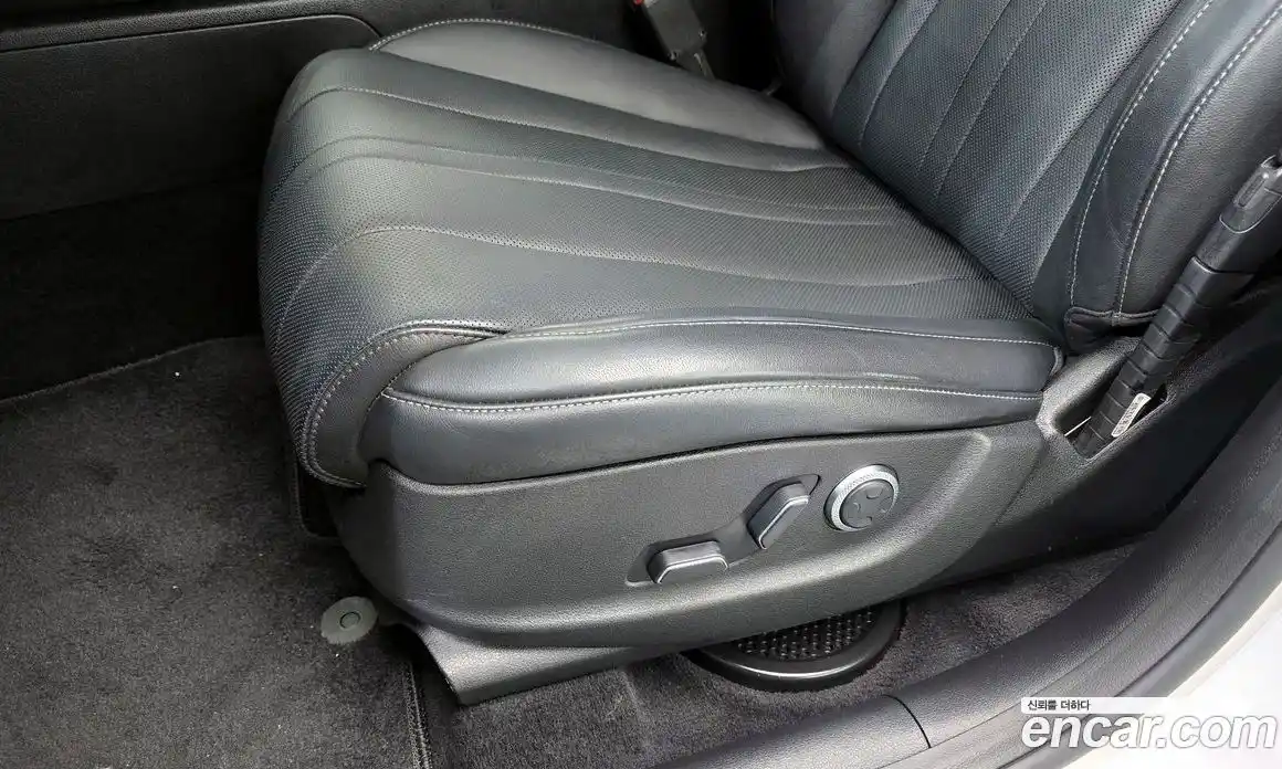 Genesis GV80 2024 2.5 гидро, фото 31