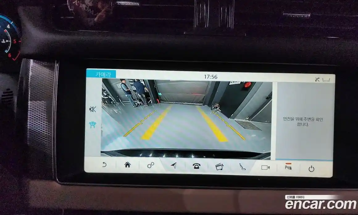 Jaguar XF 2018 2.0 гидро, фото 21