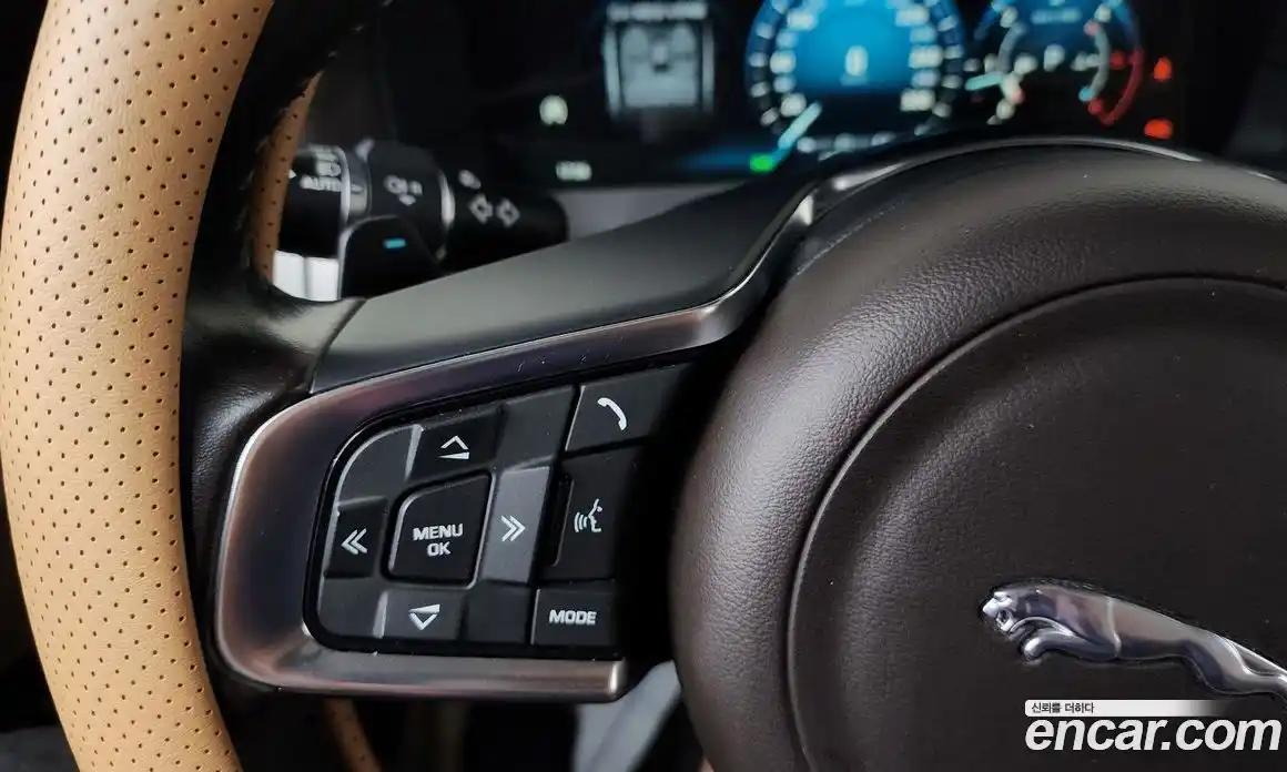 Jaguar XF 2018 2.0 гидро, фото 24