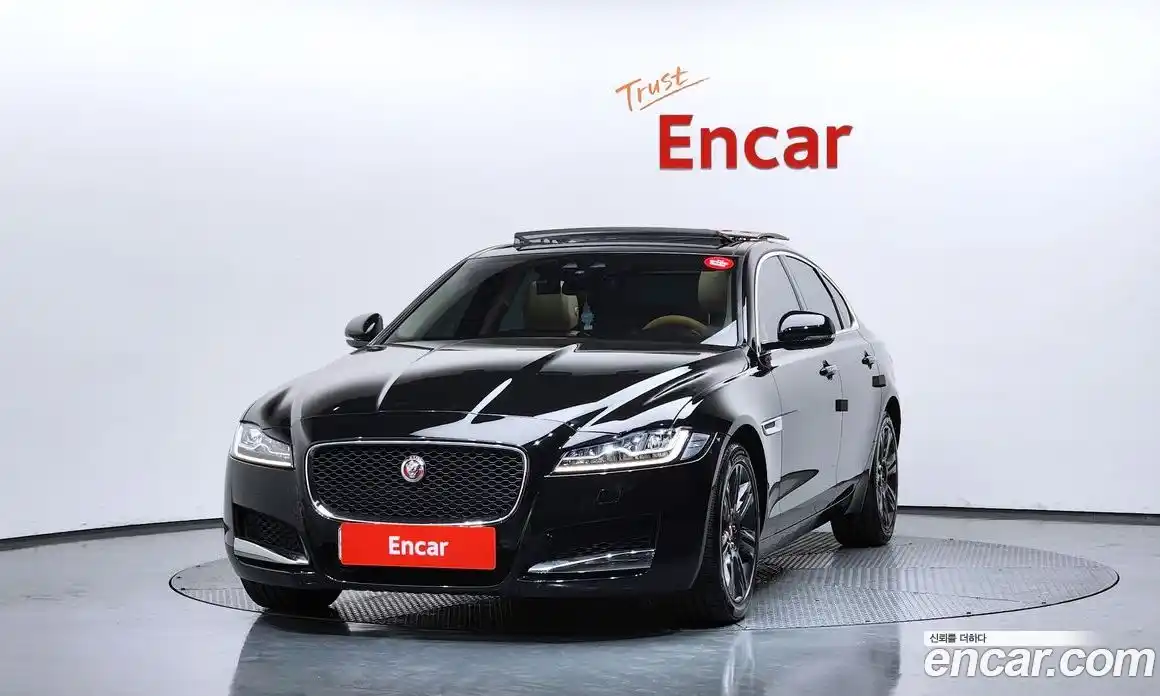 Jaguar XF 2018 2.0 гидро, фото 3