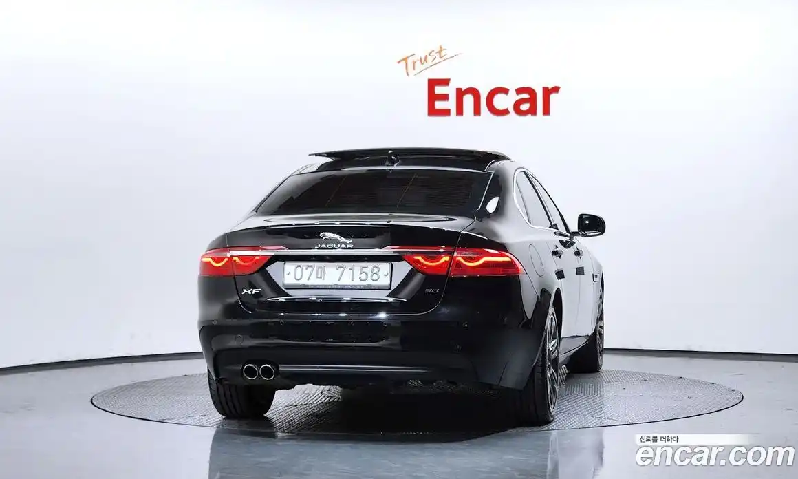 Jaguar XF 2018 2.0 гидро, фото 4
