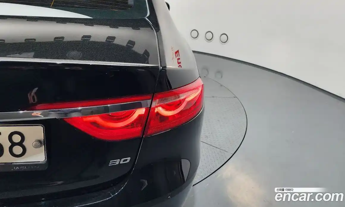 Jaguar XF 2018 2.0 гидро, фото 9