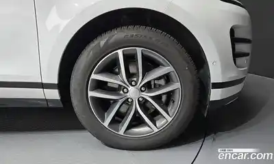 Land Rover Range Rover Evoque 2025 2.0 автомат (гидро), миниатюра 7