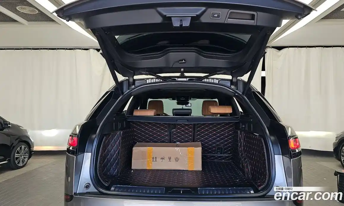 Land Rover Range Rover Velar 2019 3.0 автомат (гидро), фото 26