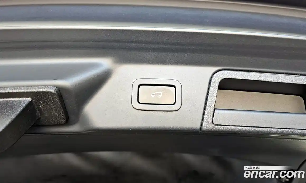 Land Rover Range Rover Velar 2019 3.0 автомат (гидро), фото 32