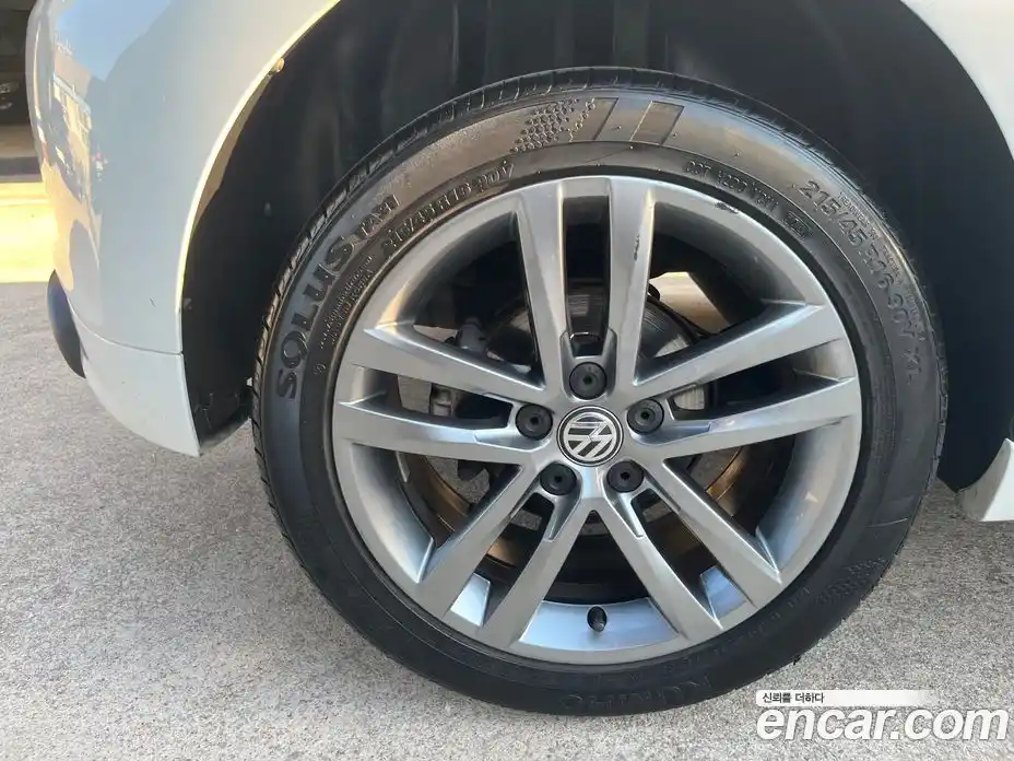Volkswagen Polo 2015 1.4 автомат (гидро), фото 5