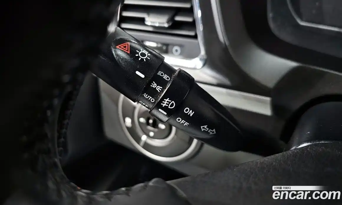 SsangYong Korando 2017 2.2 автомат (гидро), фото 16
