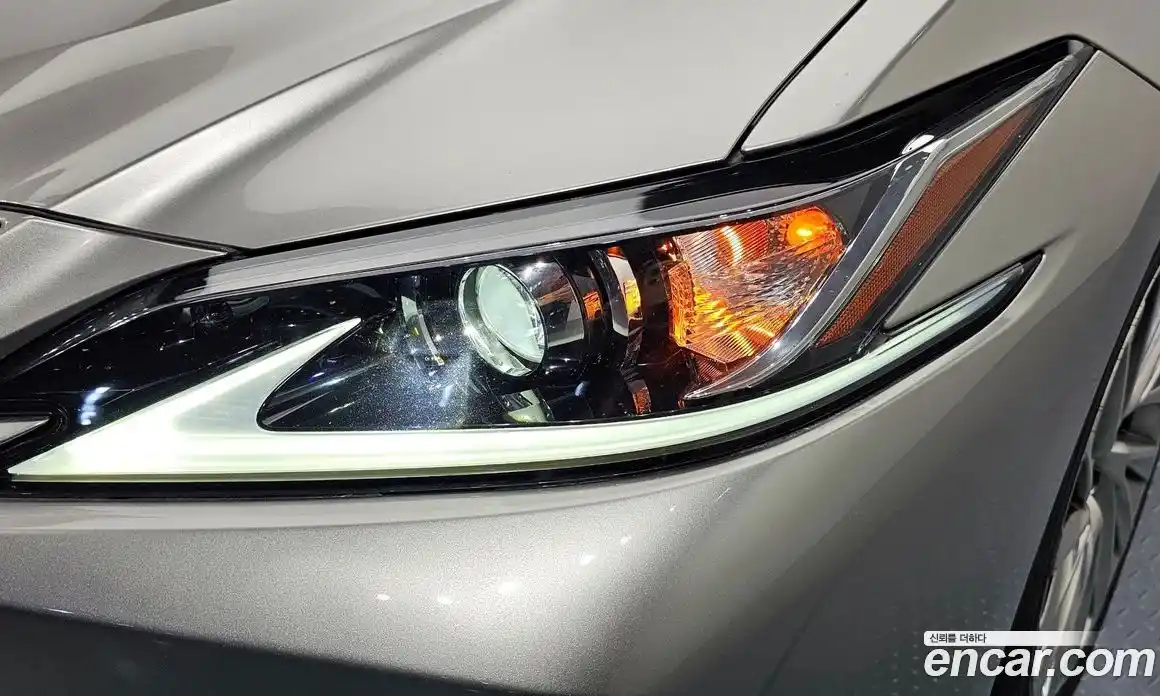 Lexus ES 2018 2.5 гидро, фото 8