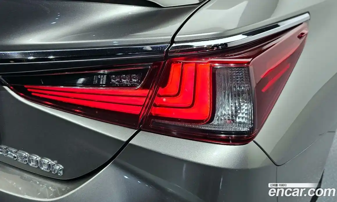 Lexus ES 2018 2.5 гидро, фото 9