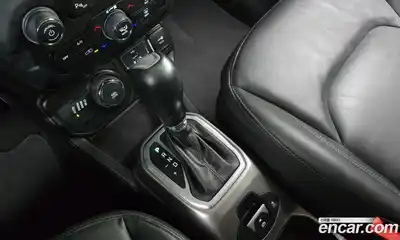 Jeep Renegade 2019 2.4 автомат (гидро), миниатюра 12