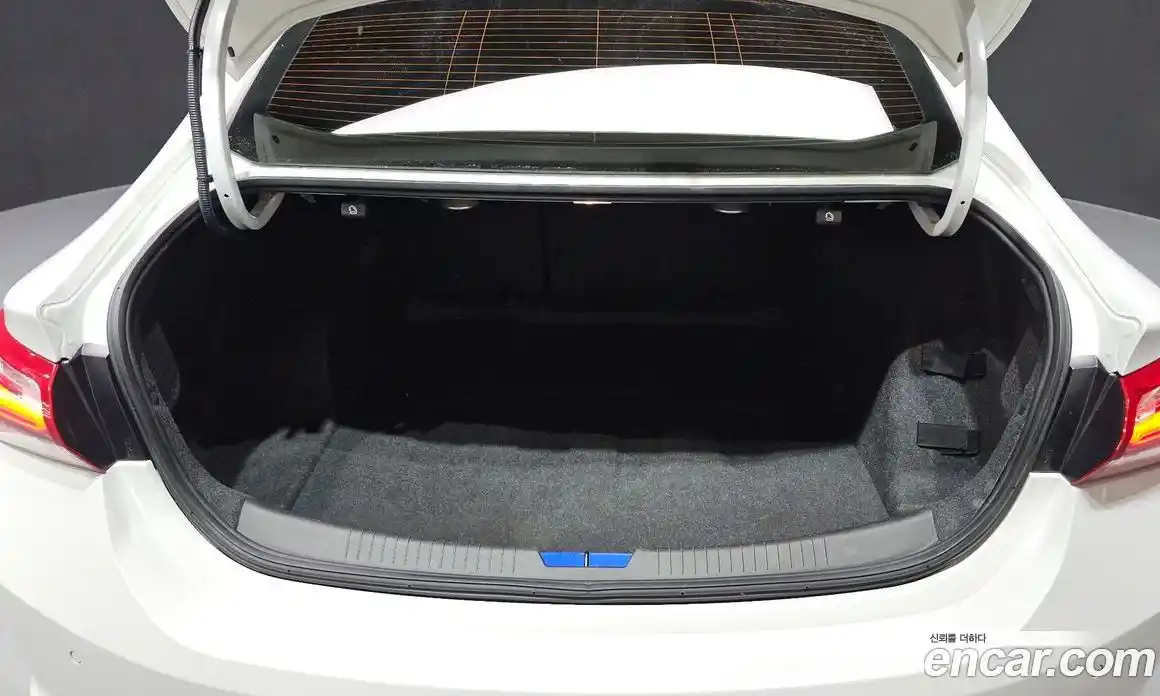Chevrolet Malibu 2020 1.3 гидро, фото 20