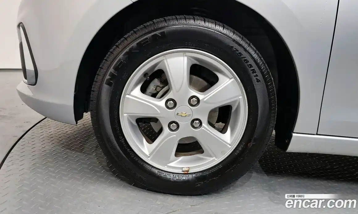 Chevrolet Spark 2016 1.0 гидро, фото 5
