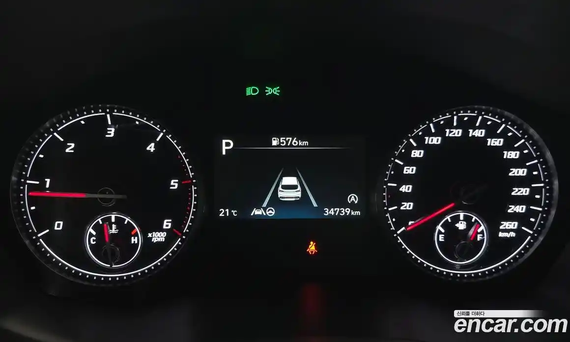 Hyundai Santa Fe 2022 2.2 автомат (гидро), фото 11