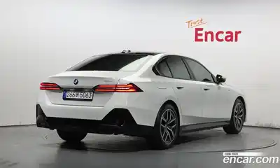 BMW 5-Series 2025 2.0 гидро, миниатюра 2