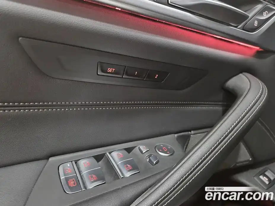 BMW 5-Series 2023 2.0 гидро, фото 14