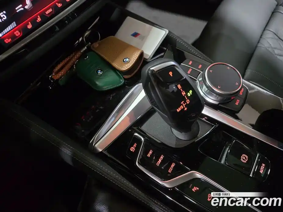 BMW 5-Series 2023 2.0 гидро, фото 9
