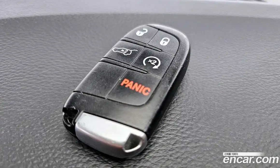 Jeep Cherokee 2019 3.6 автомат (гидро), фото 25