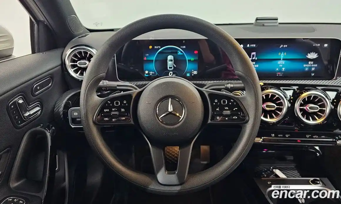Mercedes-Benz A-Class 2020 2.0 гидро, фото 19