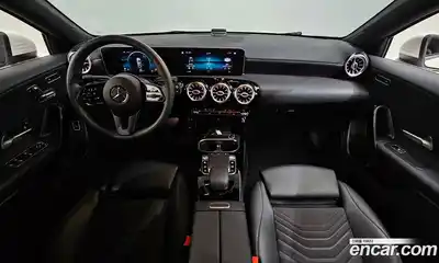 Mercedes-Benz A-Class 2020 2.0 гидро, миниатюра 10