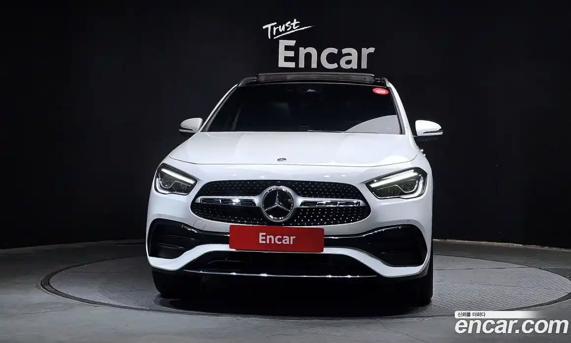 Mercedes-Benz GLA-Class 2021 2.0 гидро, фото 3