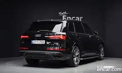 Audi Q7 2023 3.0 гидро, миниатюра 2