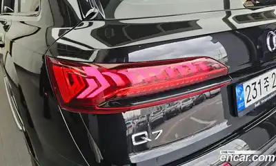 Audi Q7 2023 3.0 гидро, миниатюра 9