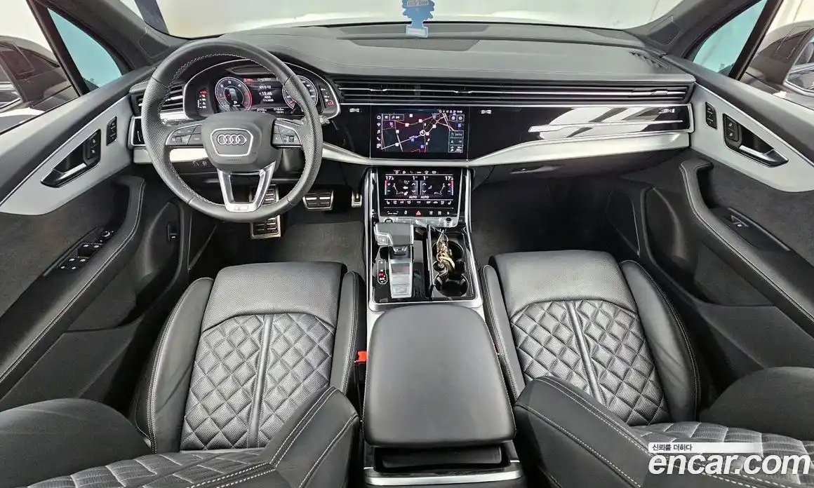 Audi Q7 2023 3.0 гидро, фото 10