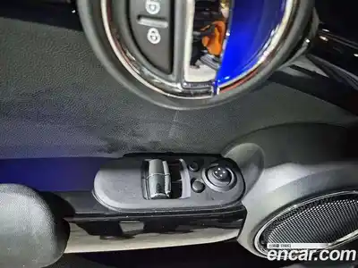 Mini Cooper 2014 1.5 автомат (гидро), миниатюра 11