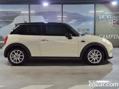 Mini Cooper 2014 1.5 автомат (гидро), миниатюра 3