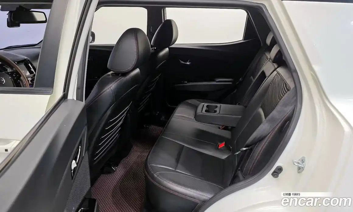 SsangYong TIBOLI 2018 1.6 автомат (гидро), фото 18