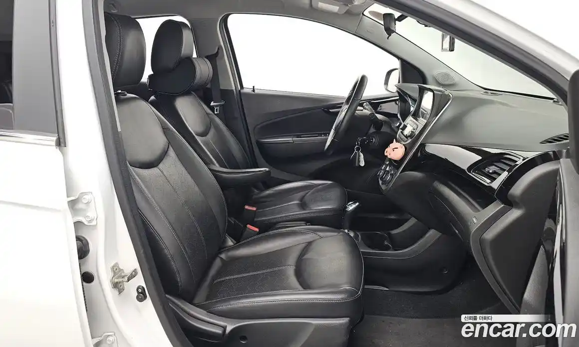 Chevrolet Spark 2016 1.0 гидро, фото 17