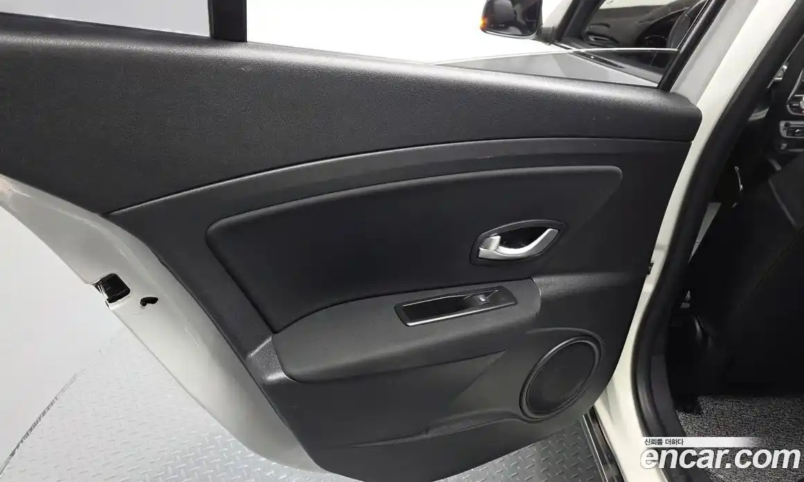 Renault SM3 2013 1.6 гидро, фото 15