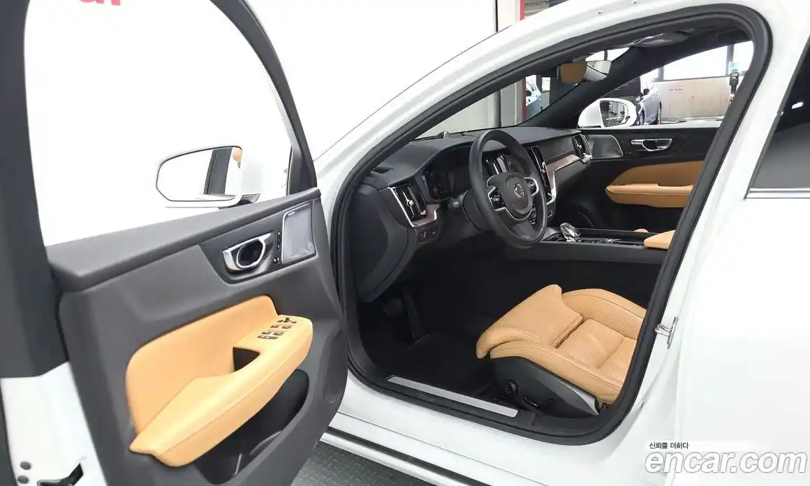 Volvo S60 2021 2.0 автомат (гидро), фото 13