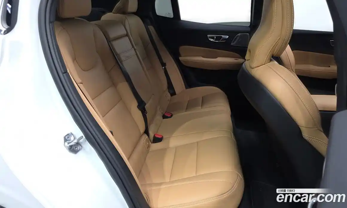 Volvo S60 2021 2.0 автомат (гидро), фото 18