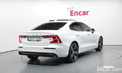 Volvo S60 2021 2.0 автомат (гидро), миниатюра 2
