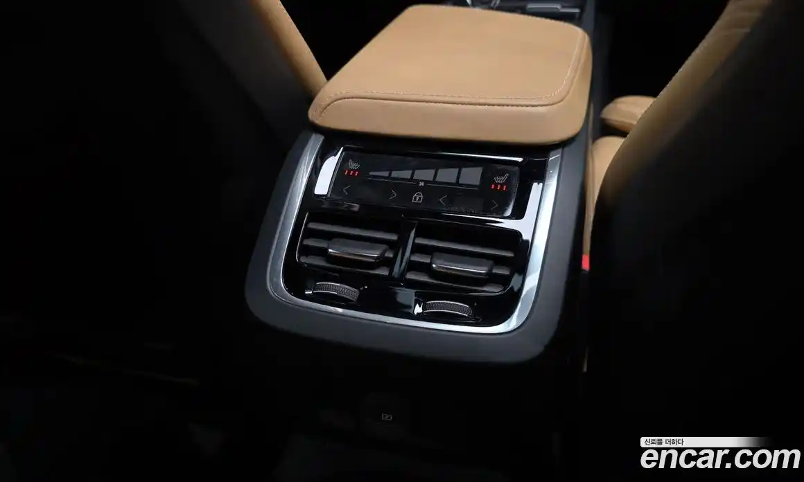 Volvo S60 2021 2.0 автомат (гидро), фото 25