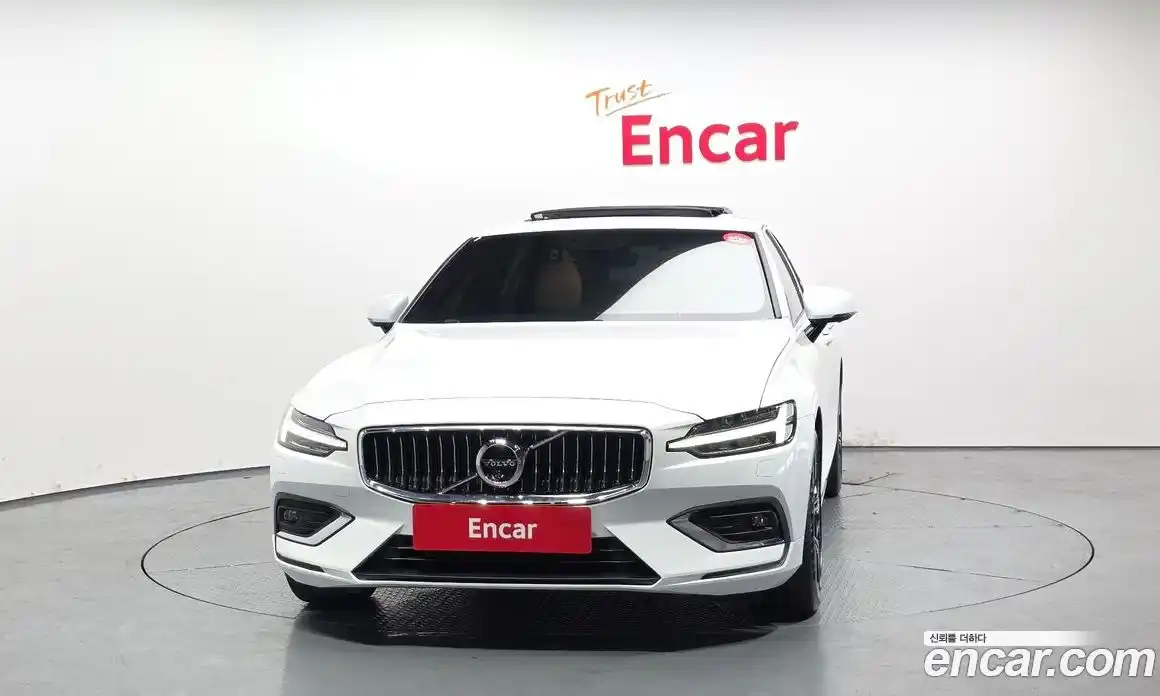 Volvo S60 2021 2.0 автомат (гидро), фото 3