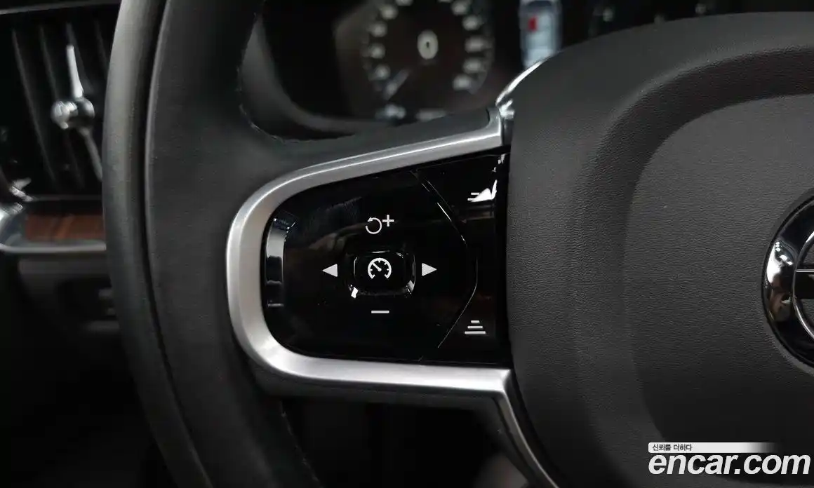 Volvo S60 2021 2.0 автомат (гидро), фото 34