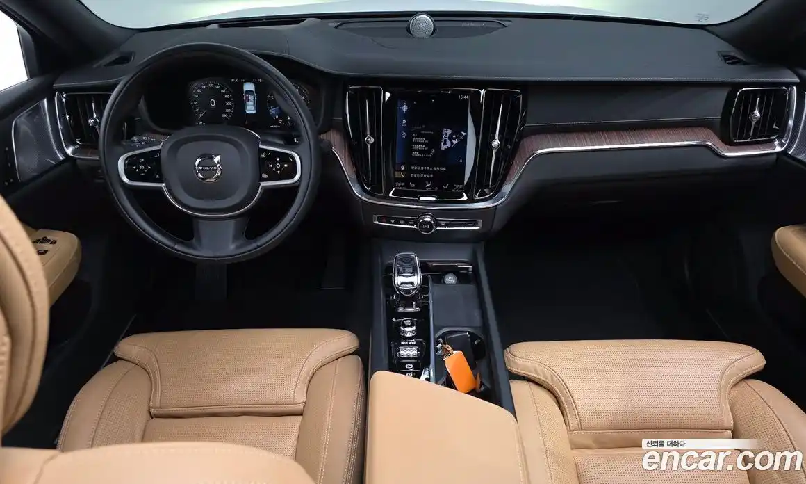 Volvo S60 2021 2.0 автомат (гидро), фото 10