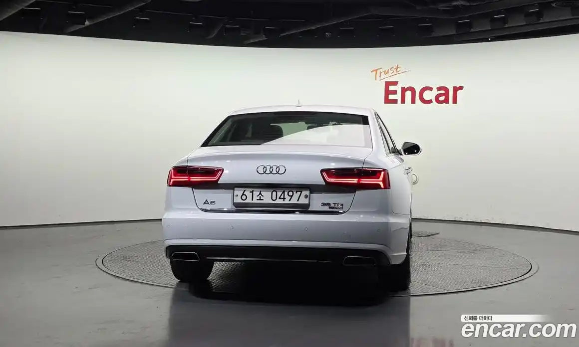 Audi A6 2016 2.0 автомат (гидро), фото 4
