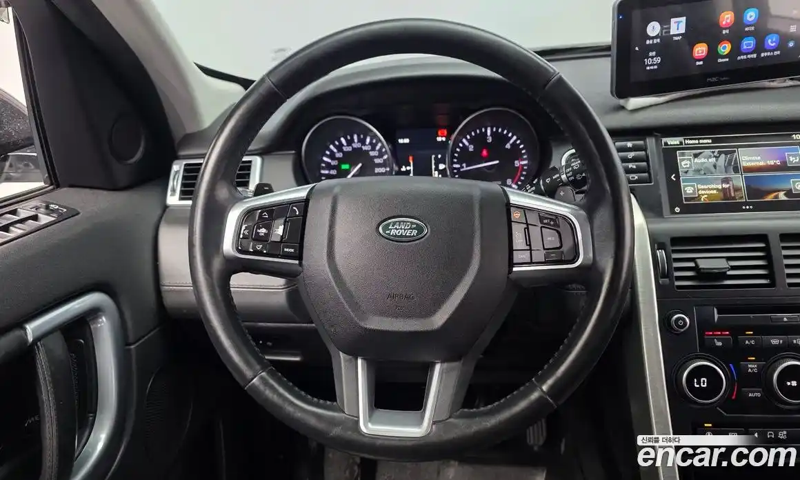 Land Rover Discovery Sport 2015 2.0 автомат (гидро), фото 13