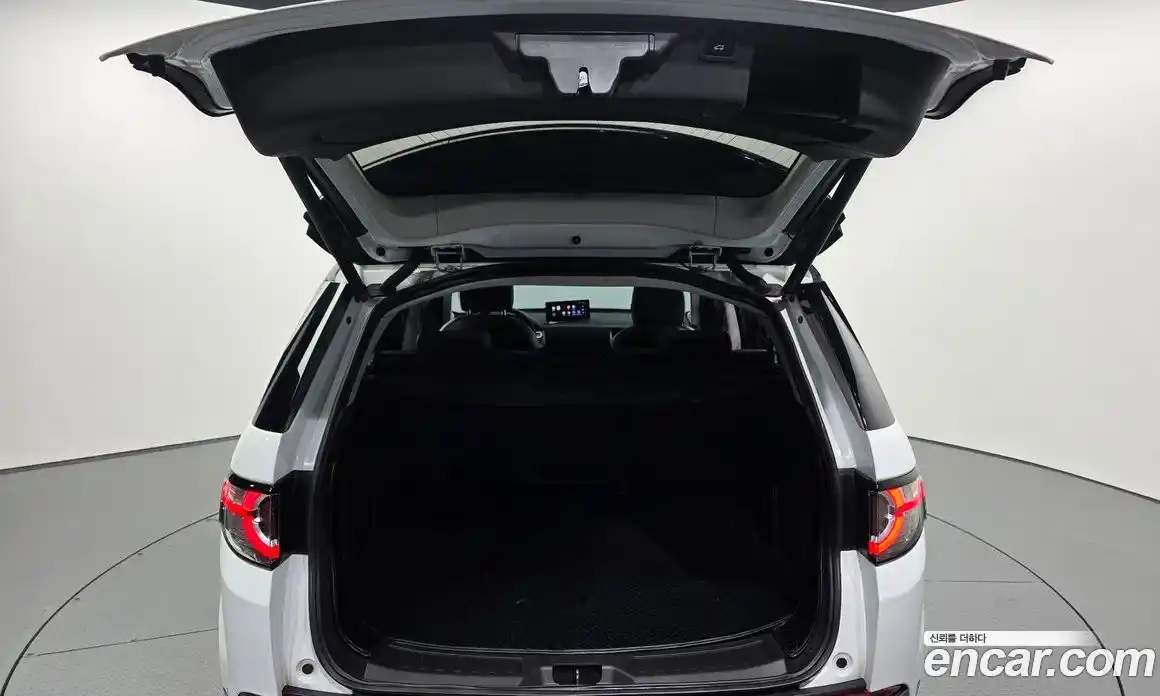 Land Rover Discovery Sport 2015 2.0 автомат (гидро), фото 20