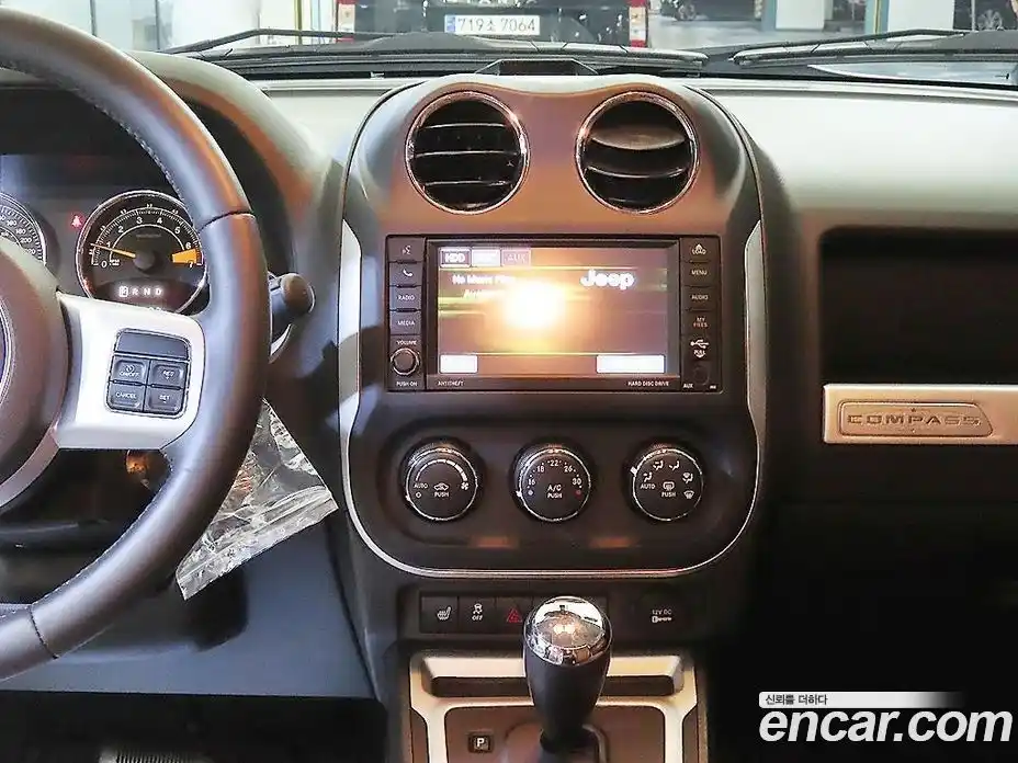 Jeep Compass 2016 2.4 автомат (гидро), фото 11